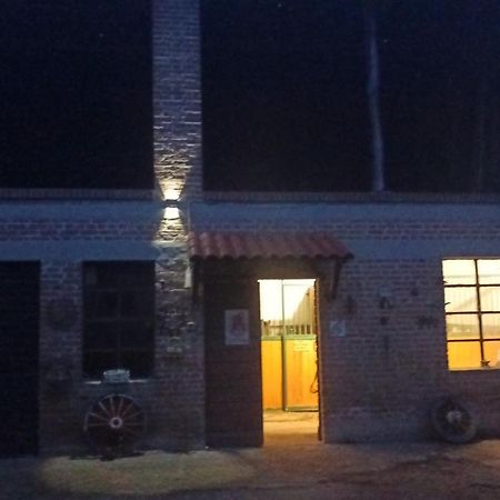 Felix House Bed and Breakfast Codevilla Εξωτερικό φωτογραφία