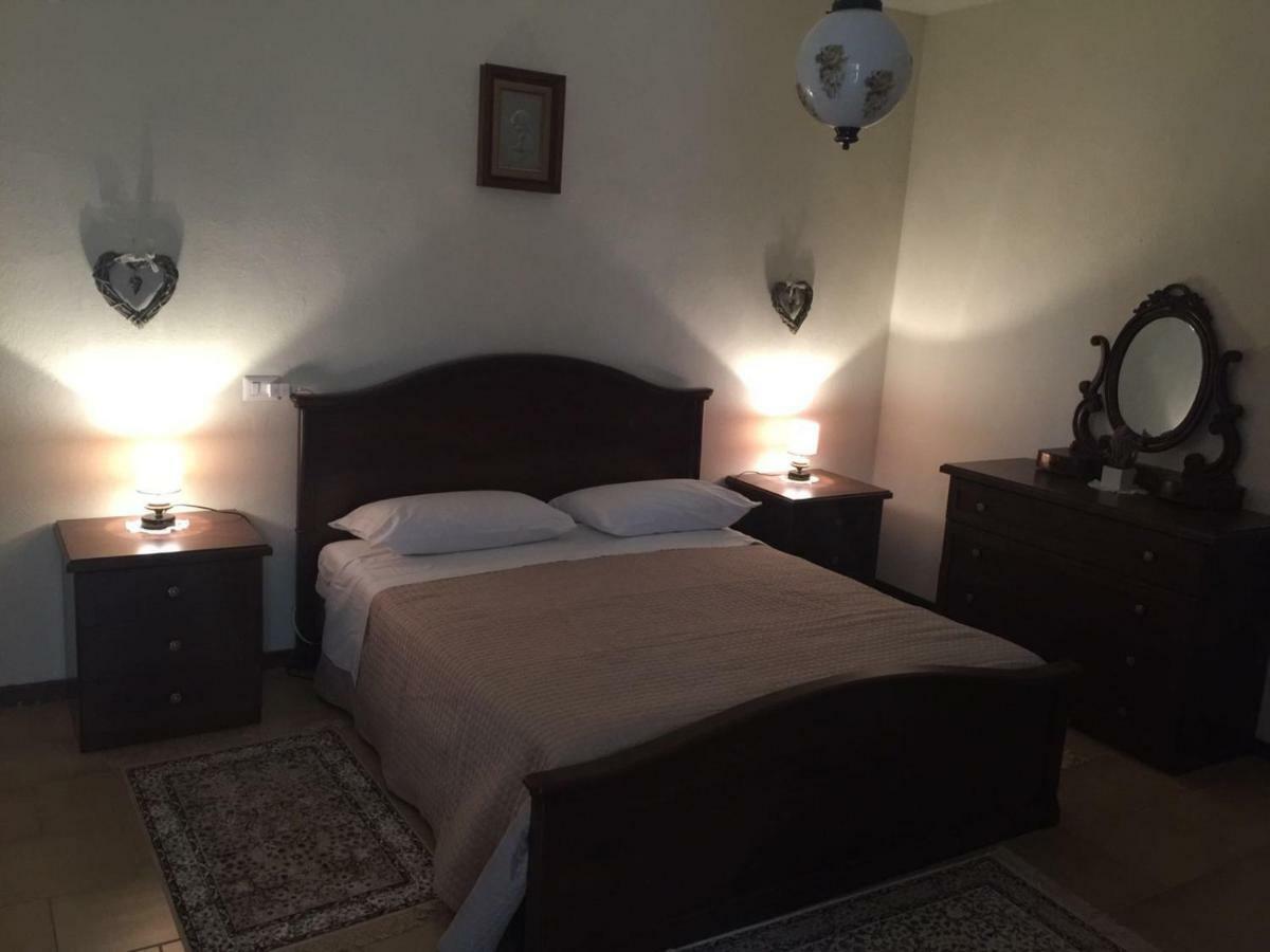 Felix House Bed and Breakfast Codevilla Εξωτερικό φωτογραφία